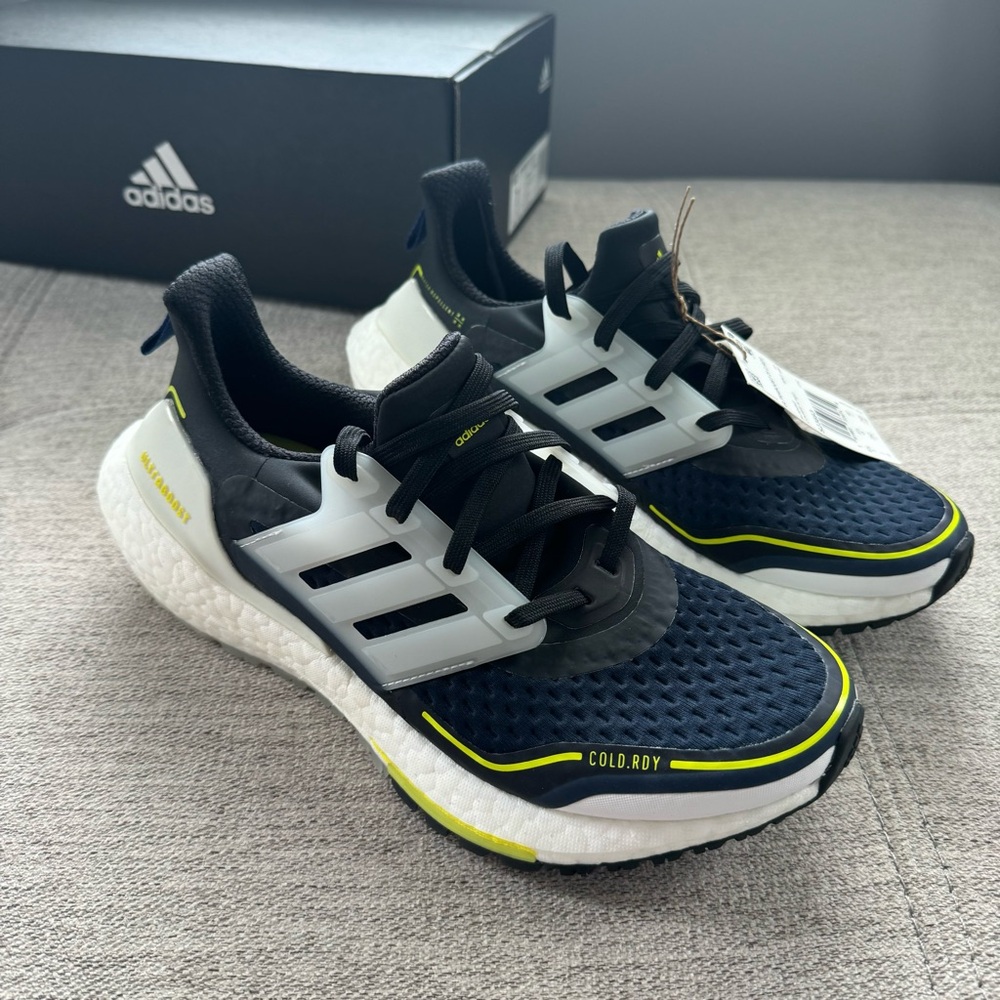 NEW Adidas Ultraboost 21